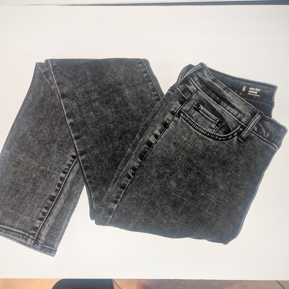 a.n.a Women's Dark Gray Straight Leg Jeans